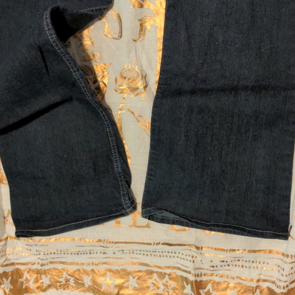 Jordache Bootcut Stretch Jeans - Picture 7 of 7